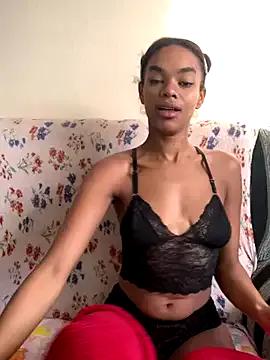 Cammgirlmii — DP com dildo 