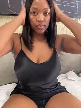 CaramelGoddess1 on StripChat 