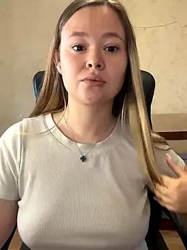 CaramelleSugar_ on StripChat 