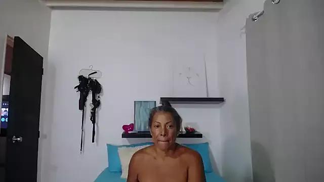 Carry_Big on StripChat 
