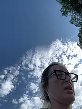casalinga88 — blowjob balcone