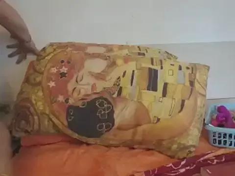 CasalingaVogliosa on StripChat 