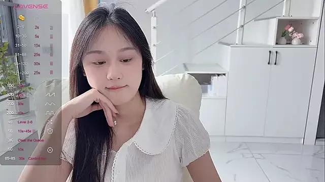 Cassie-20 on StripChat 