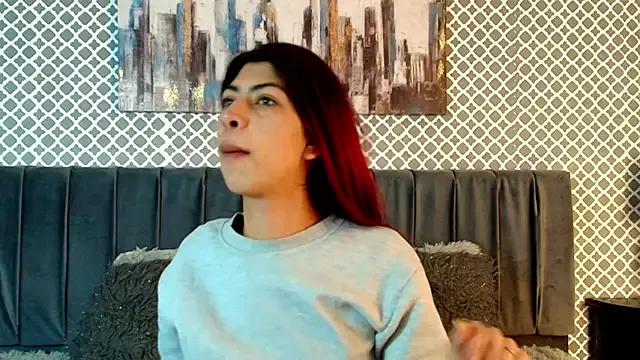 Cassie_bloom on StripChat 