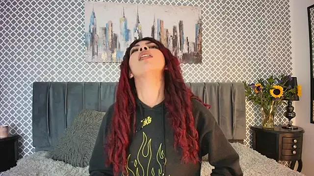 Cassie_bloom on StripChat 