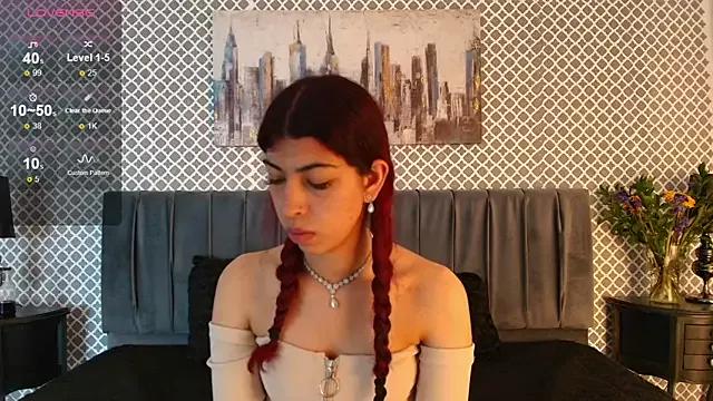 Cassie_bloom on StripChat 