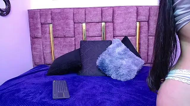 CATHERINE_HORNY on StripChat