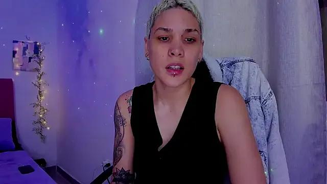 Charlee_pink — Toplessssss !!!!! :movingboobs::devil: