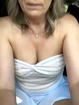 Cherry-red-xo — Get soaked panties off