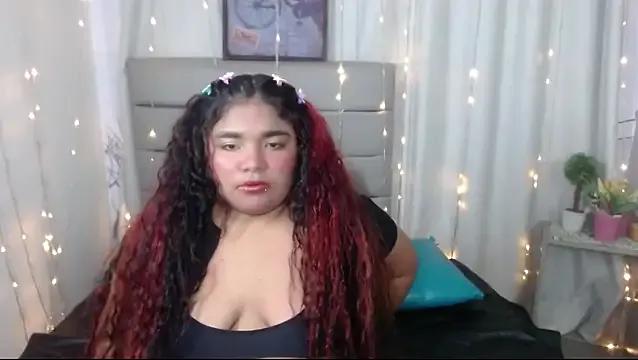 Cheyeinne_Brown — shows tits