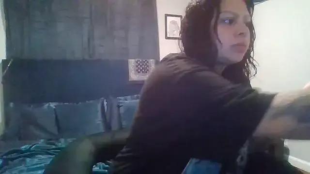 chicanachic13 — Freechat on StripChat