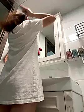 chick-888 — Full Nude