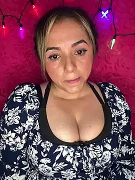 chikita_malvada — Itake off my shirt