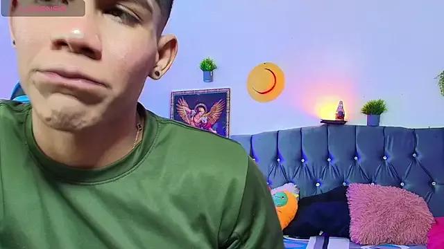 ChiliciousCouple — whip the ass of Alisson X15