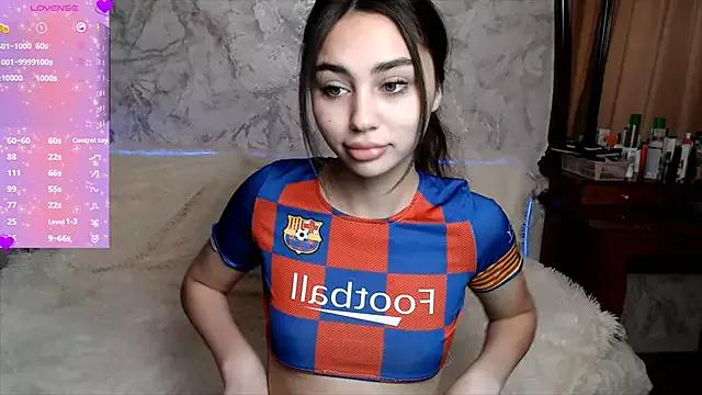 ChocolateKity on StripChat 