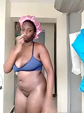Coco_squirter on StripChat 