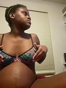 CocoaDoll22 on StripChat 