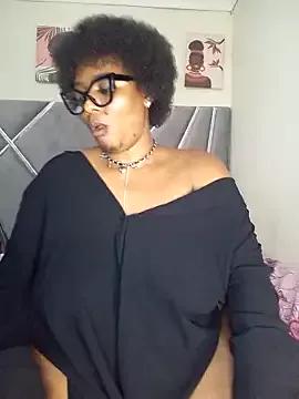 CocoBootyyy on StripChat 