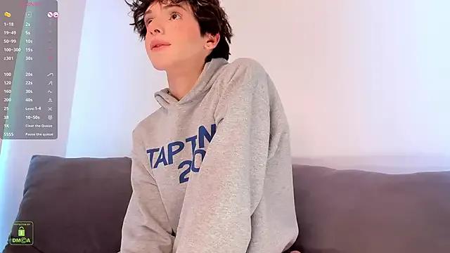 ColeStorm — fuckmachine in my butt ^^ MAKE me SCREAM