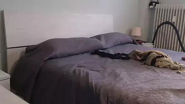CollantShow on StripChat 