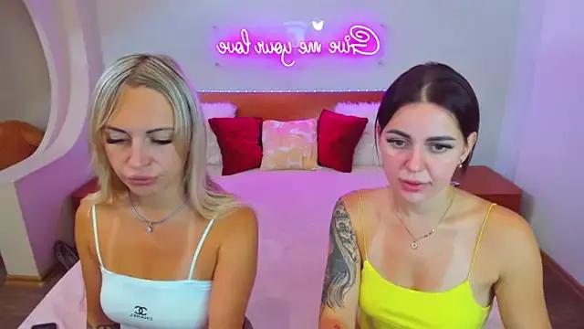 CrazyMilanka on StripChat