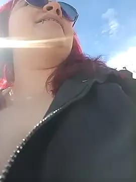 CURVY-HORNY — rub my pussy