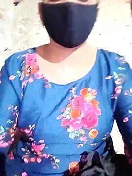 CUTGIRL76 on StripChat