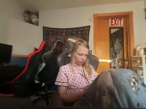 Daddyssllut on StripChat 