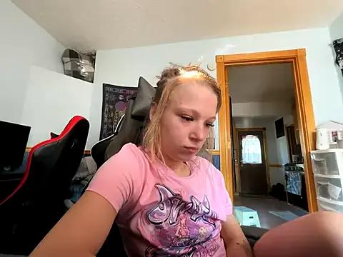 Daddyssllut on StripChat 