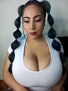 dayanna_86 on StripChat 