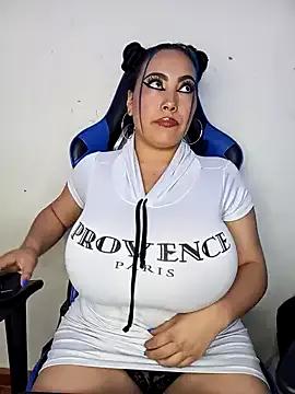 dayanna_86 on StripChat 