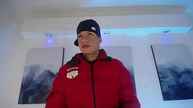 DereckStorm on StripChat 