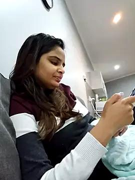 DirtySnowball69 on StripChat