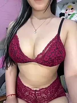 Donna11 on StripChat 