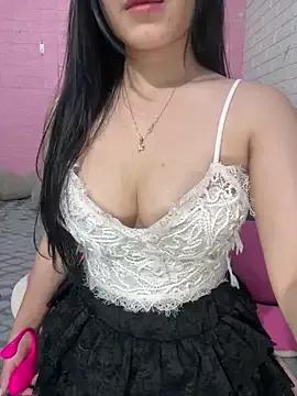 Donna11 on StripChat 