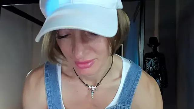 Dorothy_Meyer on StripChat 