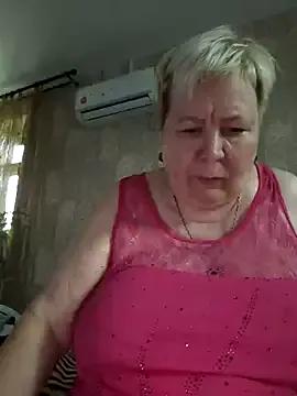 EffectFiona on StripChat 