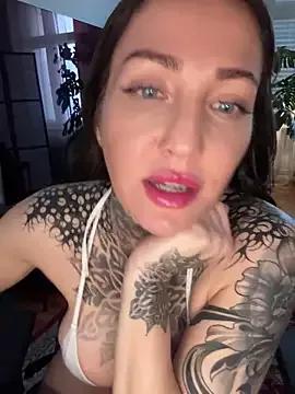 Elenascrib on StripChat 