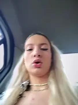 Ella_Charm on StripChat 