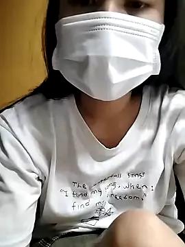 Ella_Lovee on StripChat 