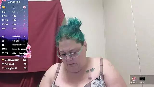 EmberCum on StripChat 