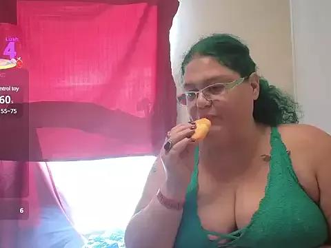 EmberCum on StripChat 