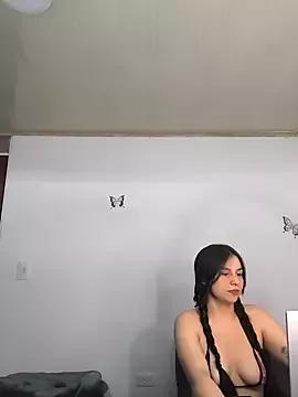 Emma-rose1 on StripChat 
