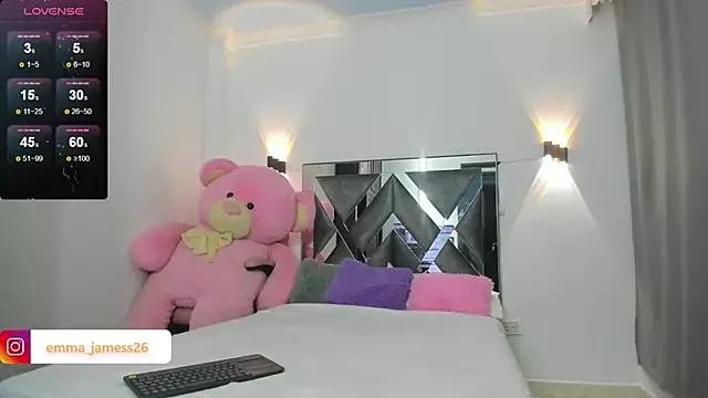 Emma_jamess on StripChat 
