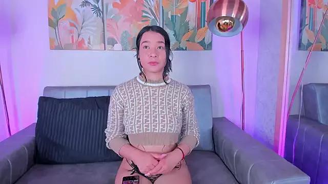 EmmaaJohanson_ on StripChat 