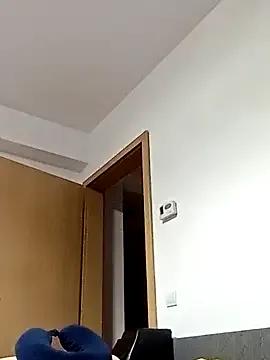 EmmaKrosss on StripChat 