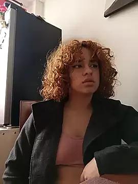 EmmaMelissa0521 on StripChat 