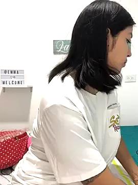 EmmaRossem — wet pussy with your vibrations