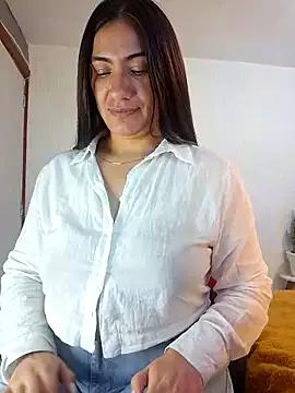 emmily_d on StripChat 