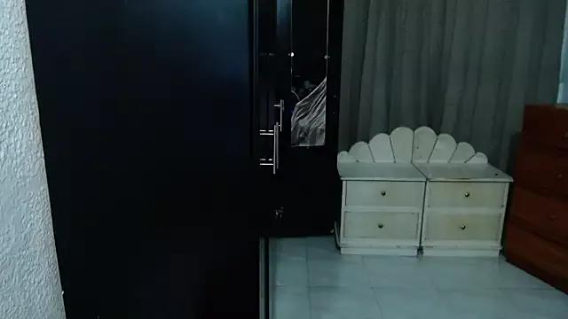 EngelCristaly on StripChat 
